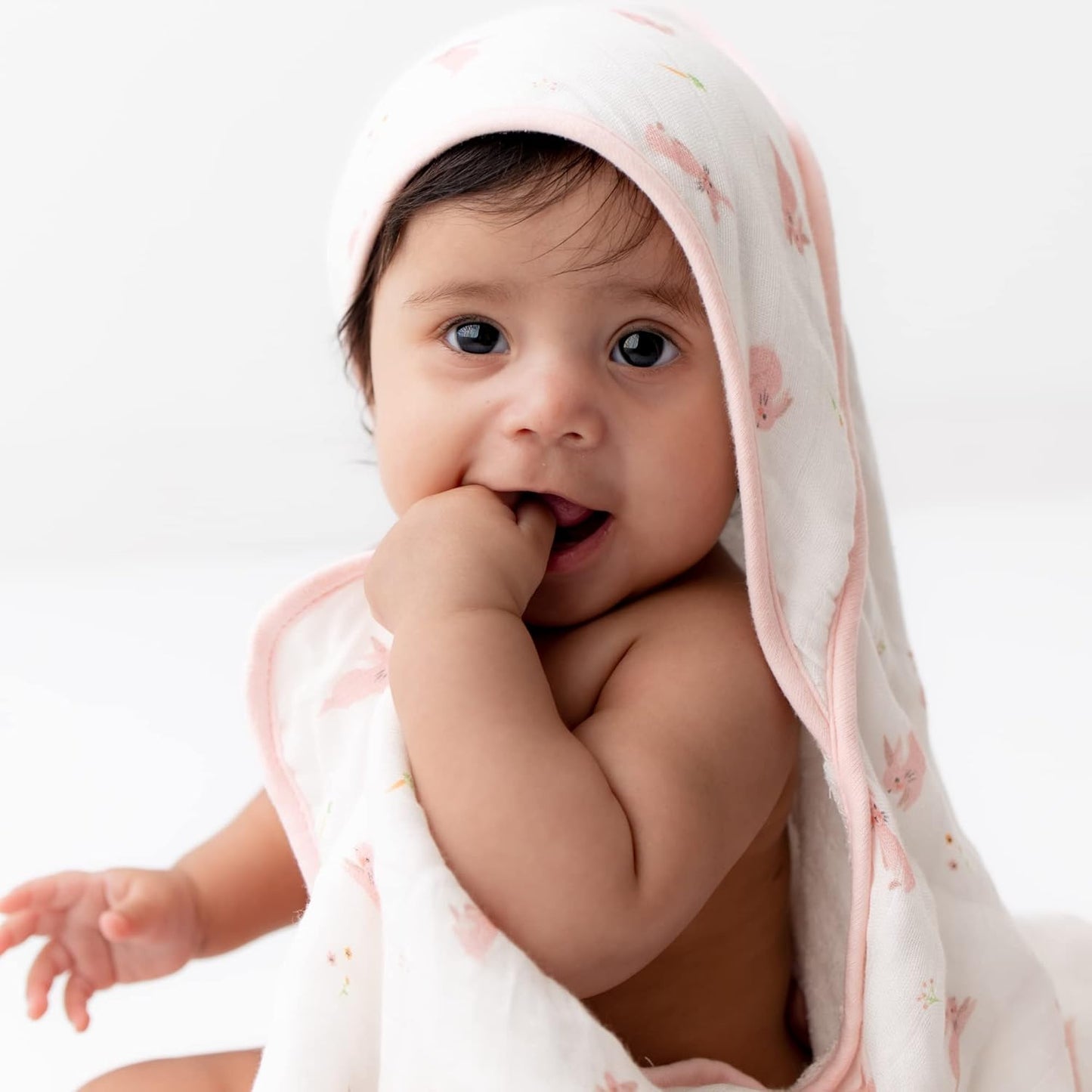 Bamboo Viscose Baby Hooded Towel & Washcloth Set for Babies and Toddlers, Soft & Absorbent, 70% Viscose from Bamboo, 30% Cotton Muslin - Imported (Bunny)