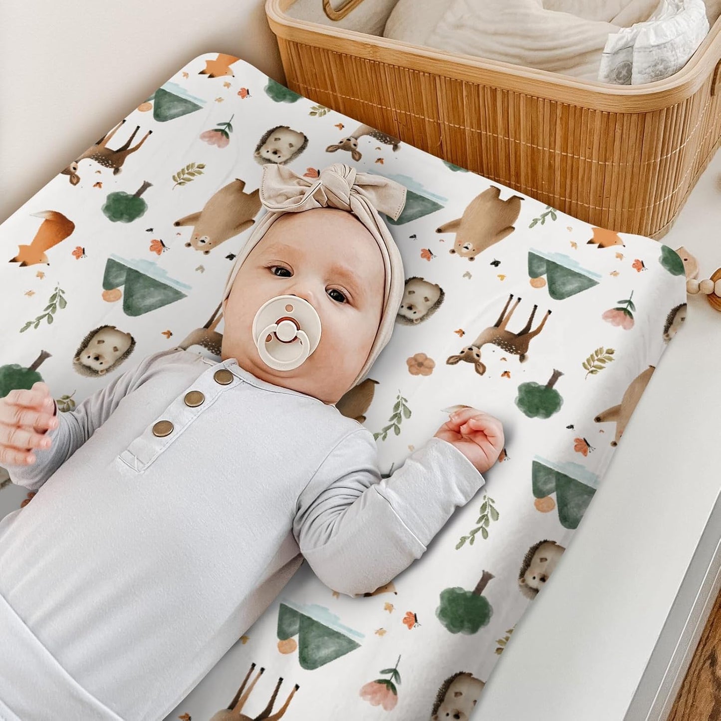 HawSkgFub Boho Animals Changing Pad Cover for Baby Girls Boys, Natural Forest Bear Deer Fox Diaper Change Table Covers, Soft Stretchy Safe Snug Fitted Changing Mat Sheets Fit 32"/34" x 16"