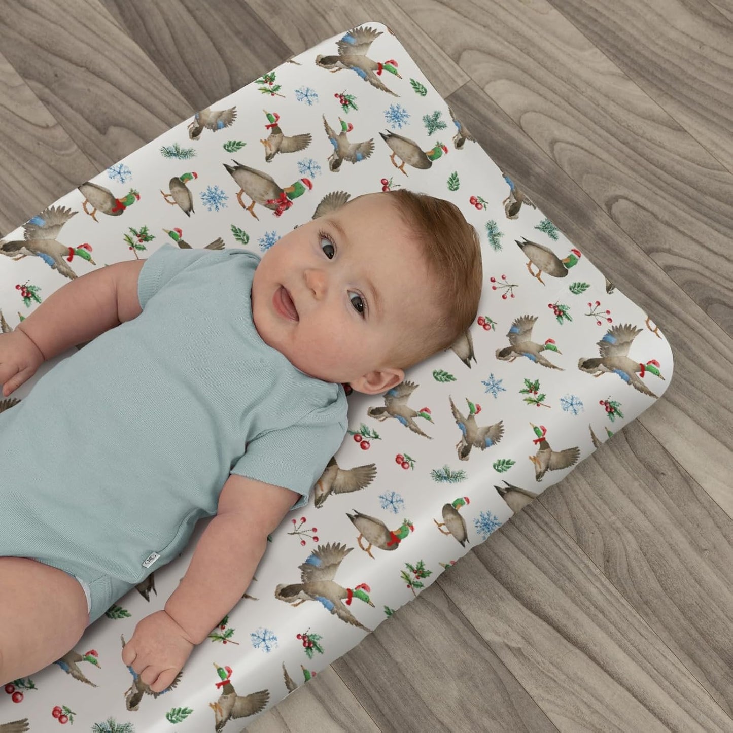 Christmas Mallard Ducks Changing Pad Covers for Baby Girl Boy Winter Green Ducks Fir Leaves Snowflakes Fitted Change Table Cover Mats Hunting Ducks Soft Diaper Changing Table Sheets 32''×16''