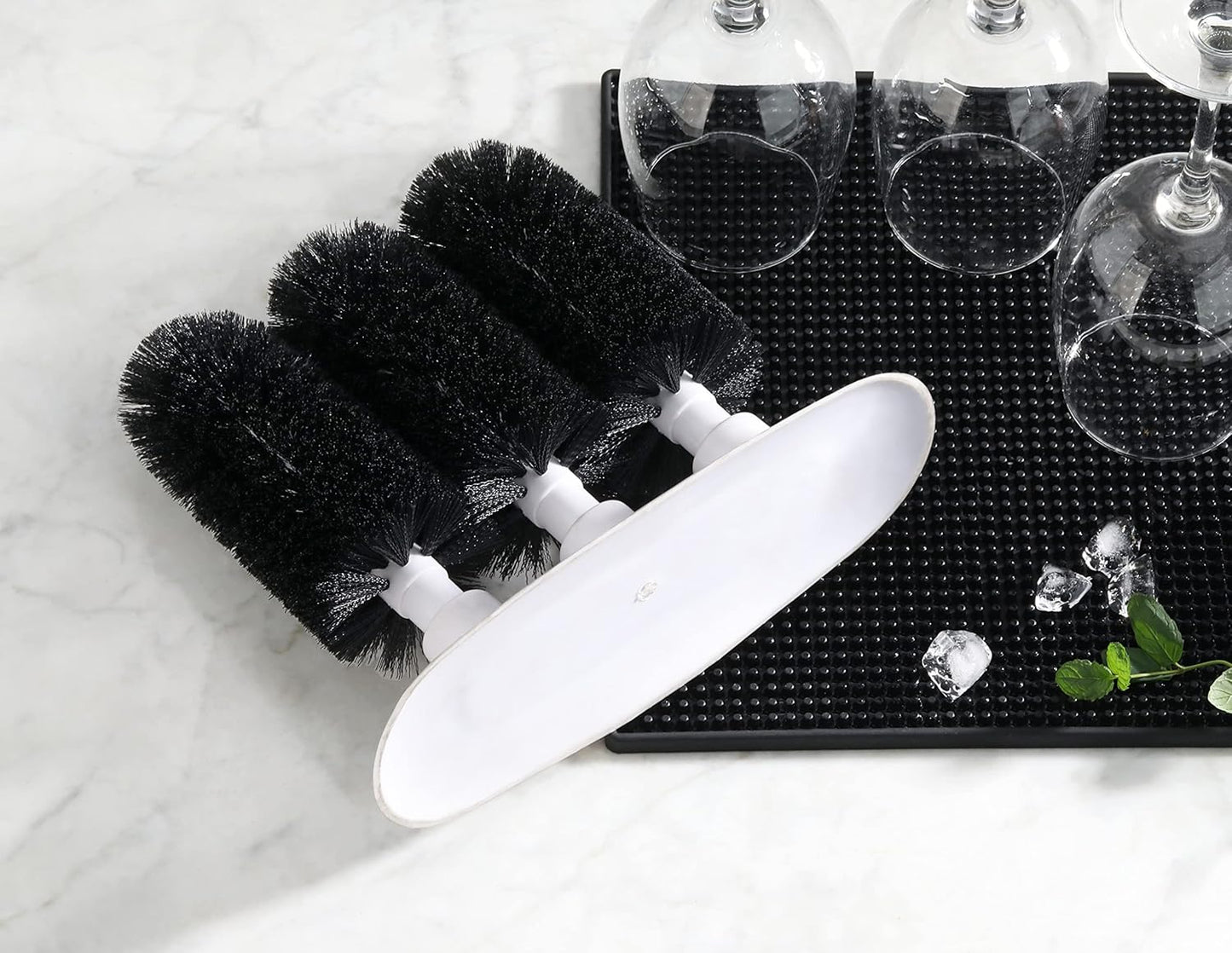 New Star Foodservice 54484 Triple Brush Bar Glass Washer - 3 Brushes - Suction Base, Non-Battery
