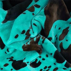 Fleece Throw Blanket for Bed - Teal Turquoise Blue Soft Fuzzy Blankets, Lightweight Cyan House Decorations for Living Room Home Decor Birthday Gifts for Women Men Girls Boys