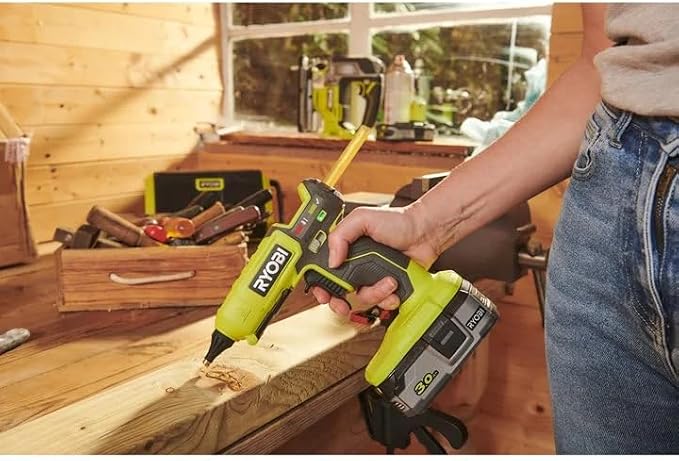 RYOBI ONE+ 18V Cordless Dual Temperature Glue Gun