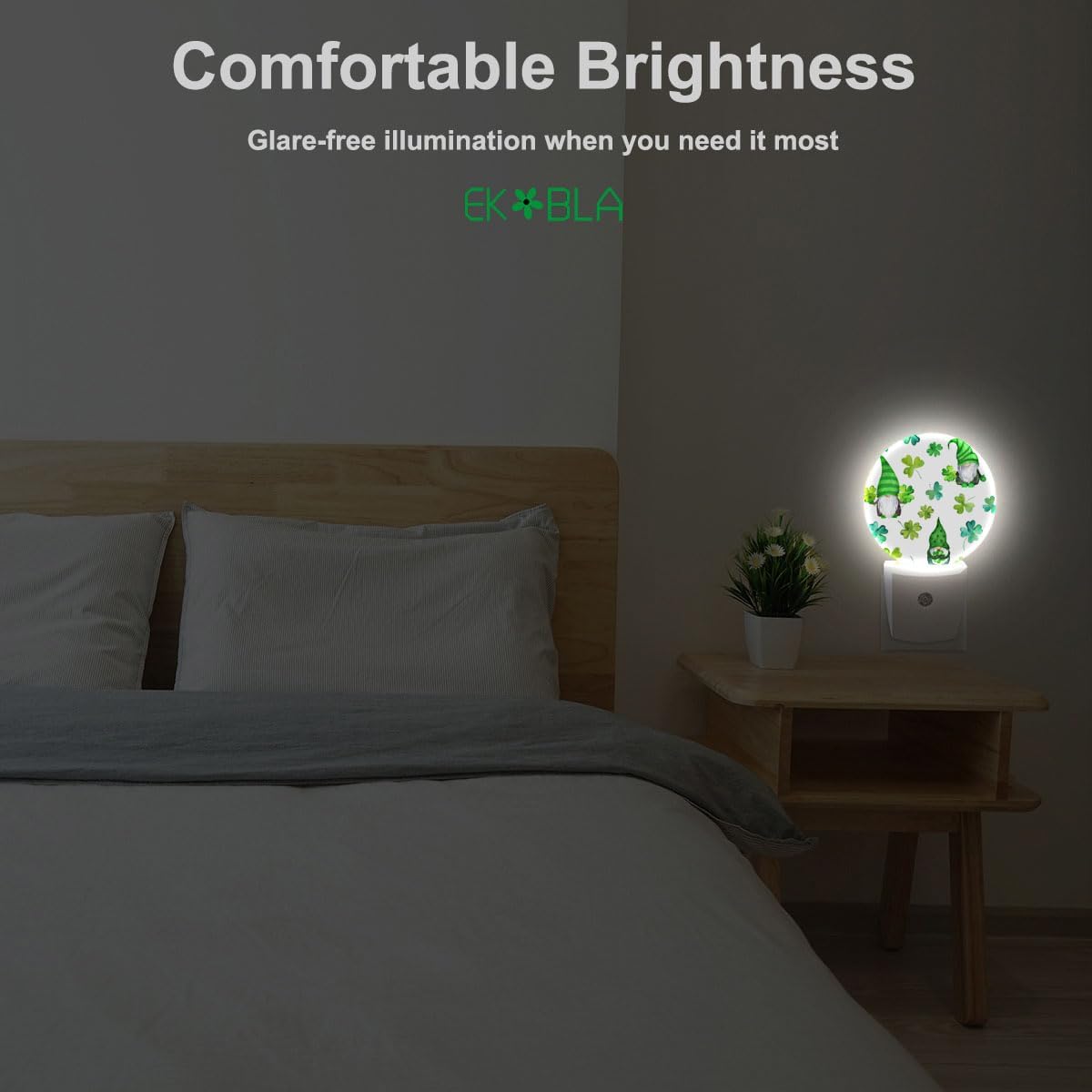 EKOBLA Cute Patrick's Gnome Night Light Green Shamrock Clover Leaves Plug-in Nightlights Auto Sensor LED Plug-in Nightlights for Men Women Girls Boys Home Decor