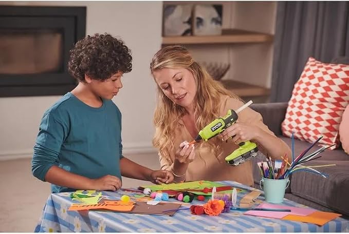 RYOBI ONE+ 18V Cordless Dual Temperature Glue Gun