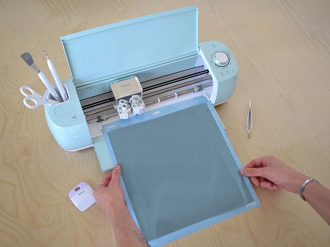ORACAL 951 Dove Blue Gloss Permanent Adhesive Vinyl Roll