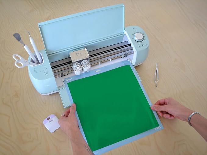 3M 7125 Kelly Green Gloss Permanent Adhesive Vinyl Roll