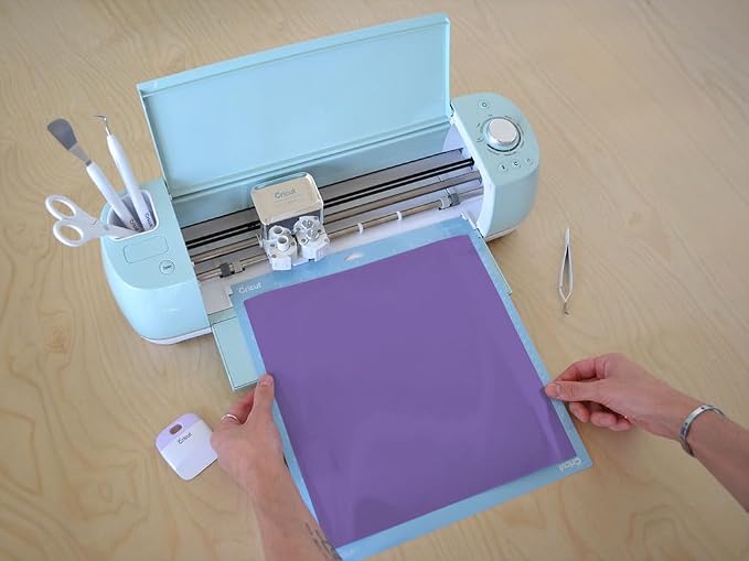 ORACAL 951 Lavender Gloss Permanent Adhesive Vinyl Roll