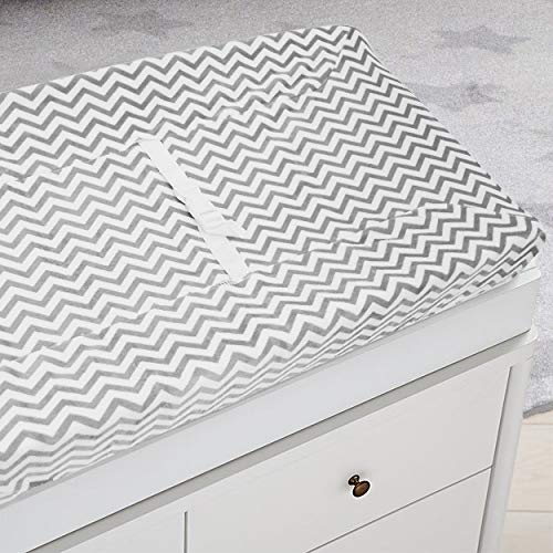 American Baby Company Heavenly Soft Chenille Contoured Changing Table Cover- Gray Zigzag