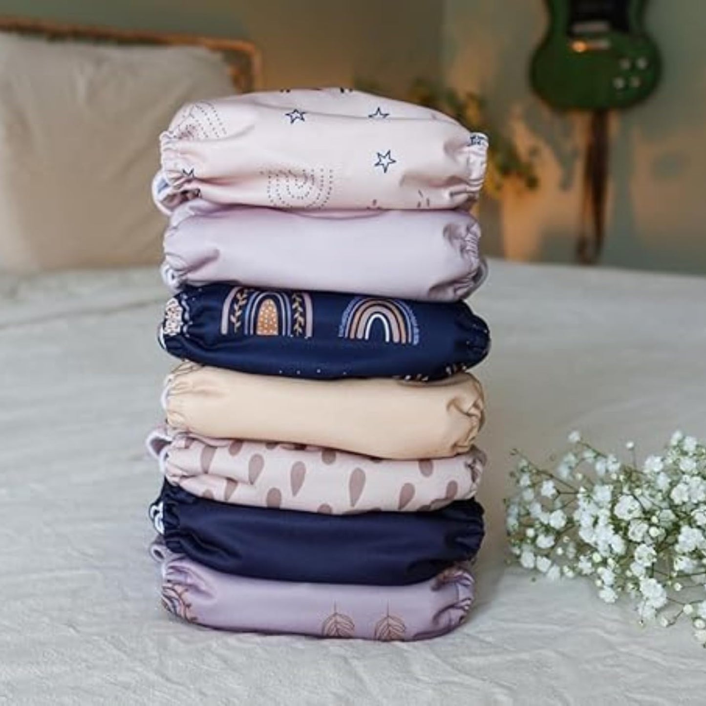 Nora's Nursery Cloth Diapers 7 Pack with 7 Inserts & 1 Wet Bag - Waterproof Cover, Washable, Reusable & One Size Adjustable Pocket Diapers for Newborns and Toddlers - Sunshine & Rainbows