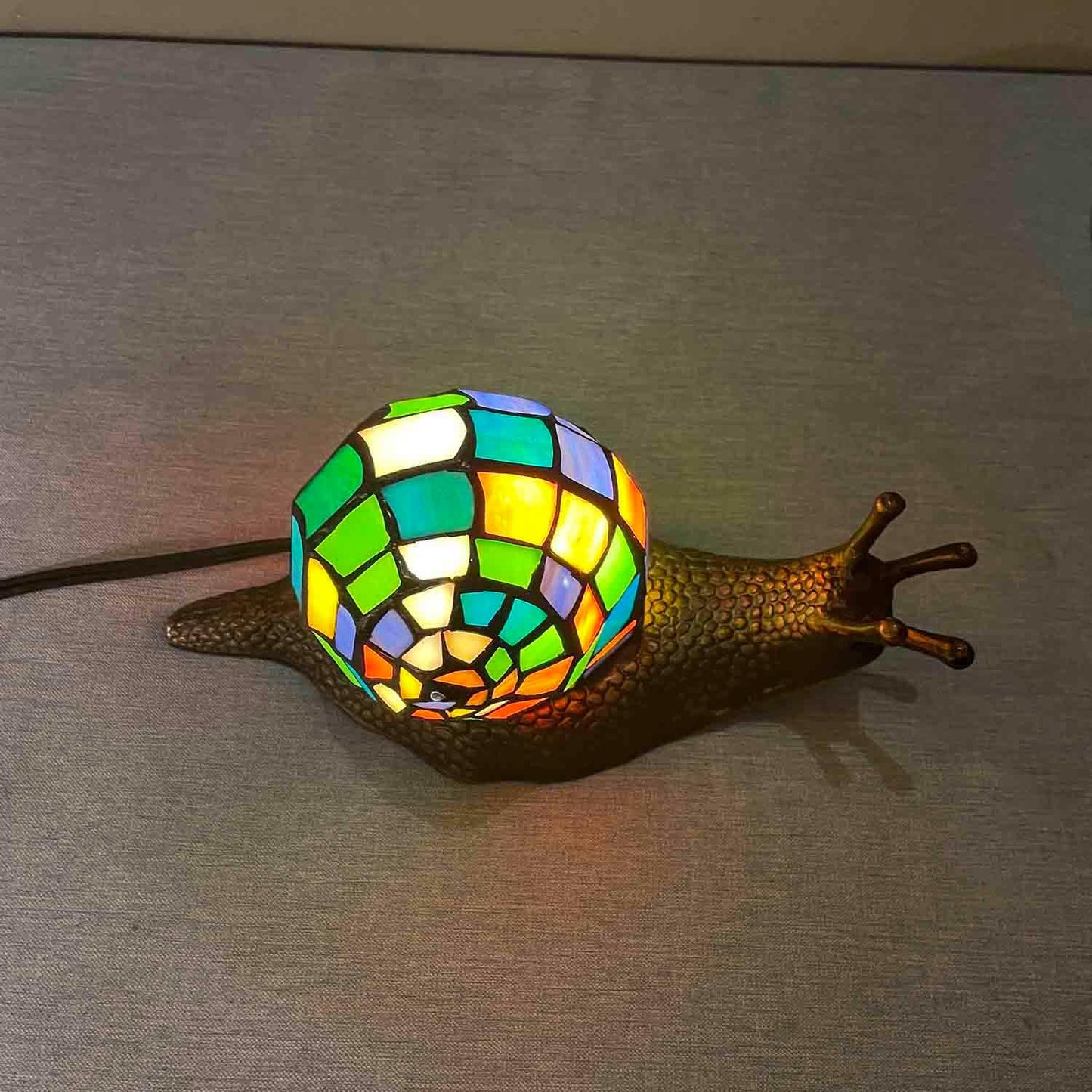 Bieye L13003 Land Snail Tiffany Style Stained Glass Accent Table Lamp for Home Decoration (Multicolor, 10" D x 5" W x 5" H)