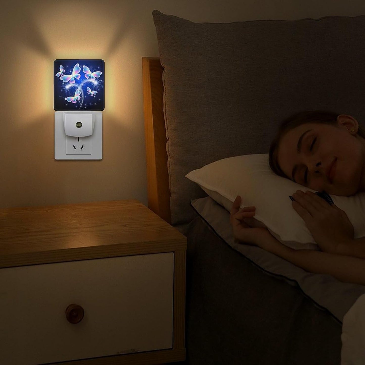 Butterfly Night Light, Plug into Wall Decor Nightlights for Bedroom, Bathroom, Hallway, Kitchen, with Dusk to Dawn Light Auto Sensors LED Night Lights for Boys Girls Women Men Room Gifts