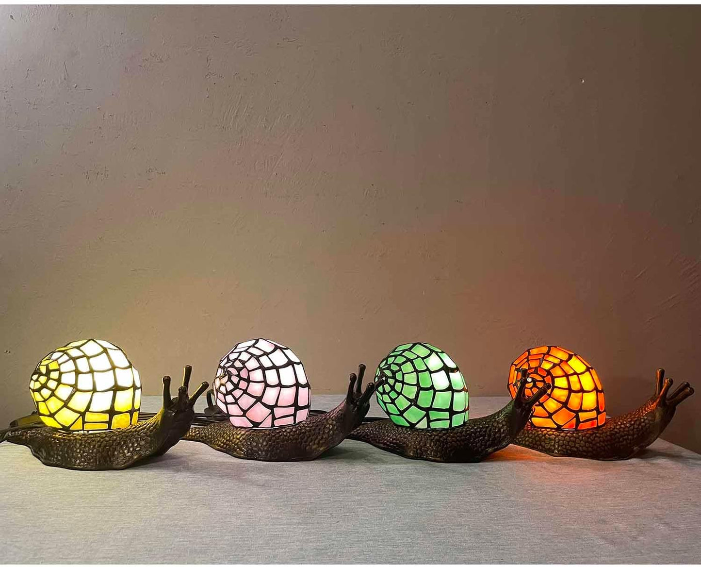 Bieye L10964 Land Snail Tiffany Style Stained Glass Accent Table Lamp for Home Decoration (Green, 10" D x 5" W x 5" H)