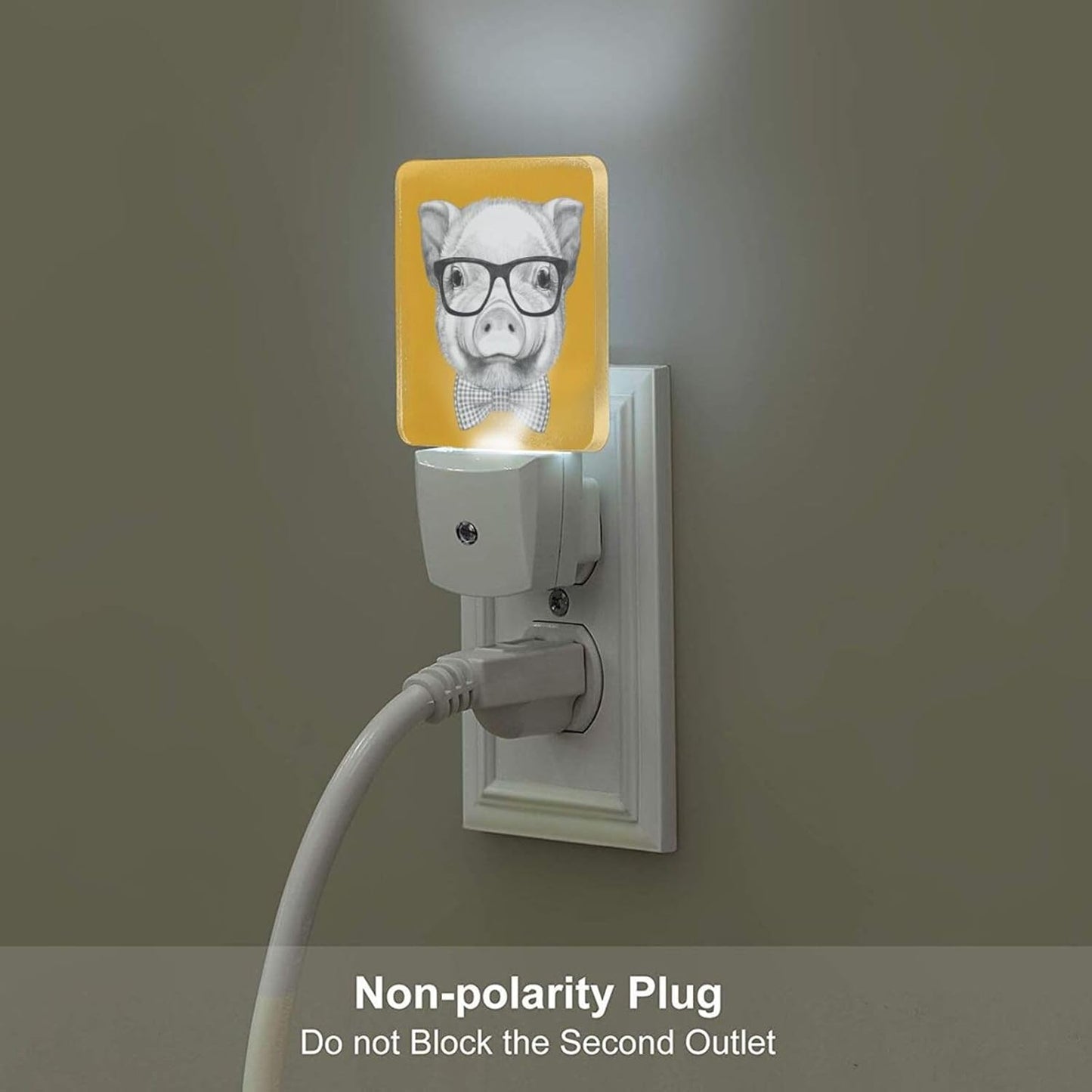 Pig with Glasses Night Light,Plug-in Night Lights with Dusk to Dawn Sensor for Stairway,Hallway,Bedroom Sleep Friendly Ideal for Women/Girls/Boys Gift,0.5w
