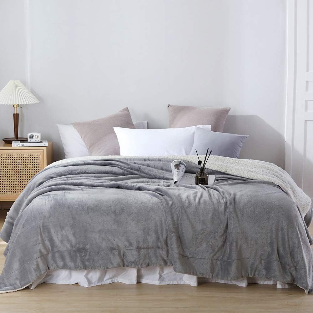 NANPIPER Flannel Blanket Reversible Sherpa Throw Blanket Super Soft Plush Warm Fleece Microfiber (90"x90",Light Gray) Queen
