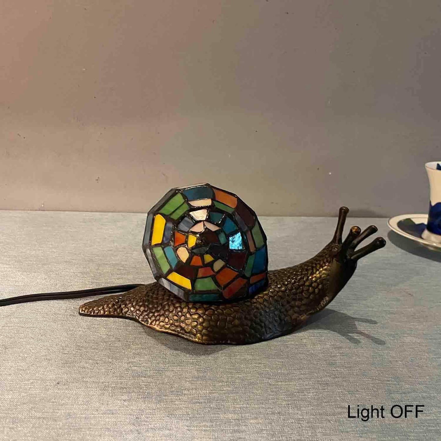 Bieye L13003 Land Snail Tiffany Style Stained Glass Accent Table Lamp for Home Decoration (Multicolor, 10" D x 5" W x 5" H)