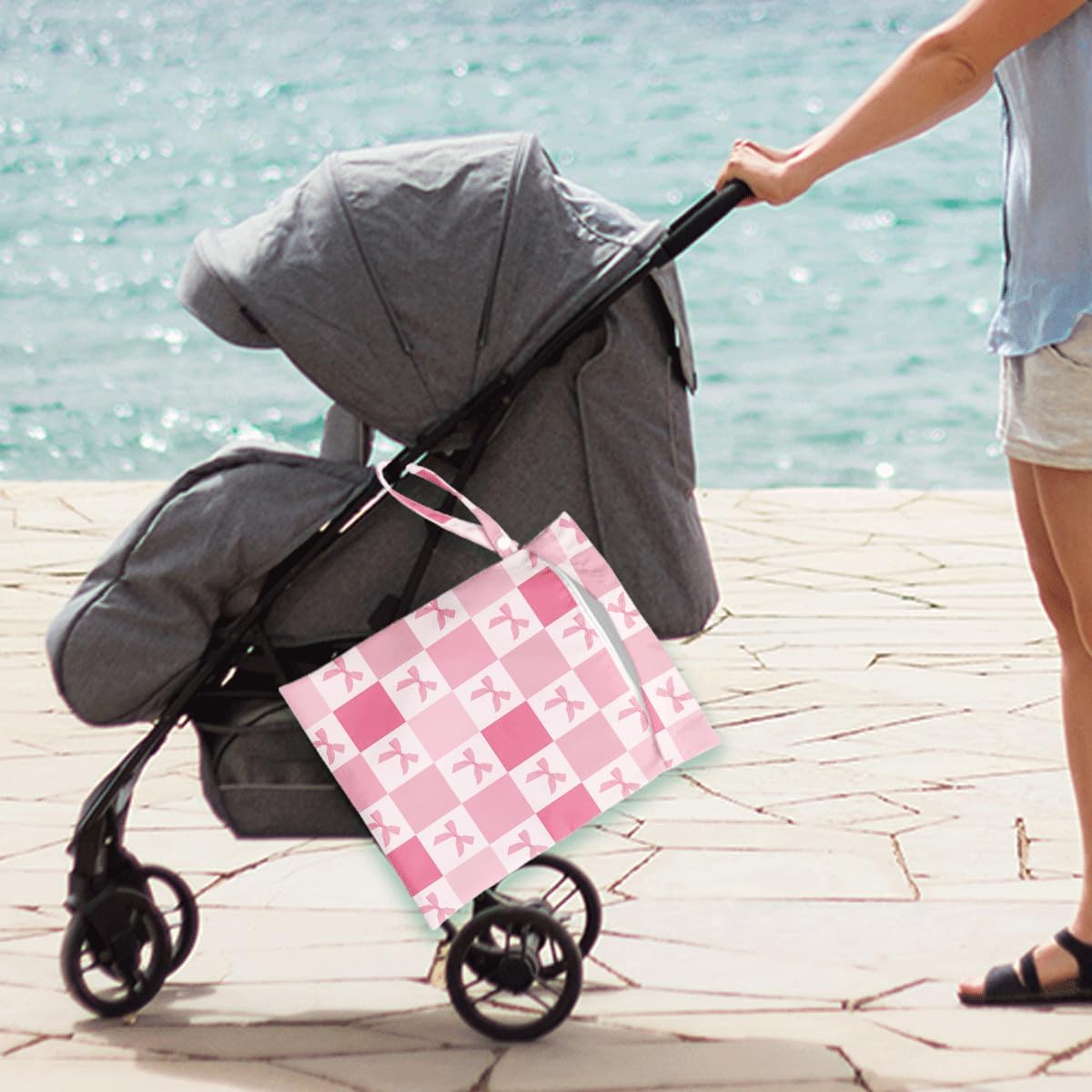 Wet Bag for Swimsuit Pool Travel Baby Cloth Diapers Dirty Yoga Gym Clothes Beach Bags Summer Gifts for Women Men Beach Vacation Essentials Pink Bow Checker Waterproof Wet Dry Bag Travel Laundry Bags