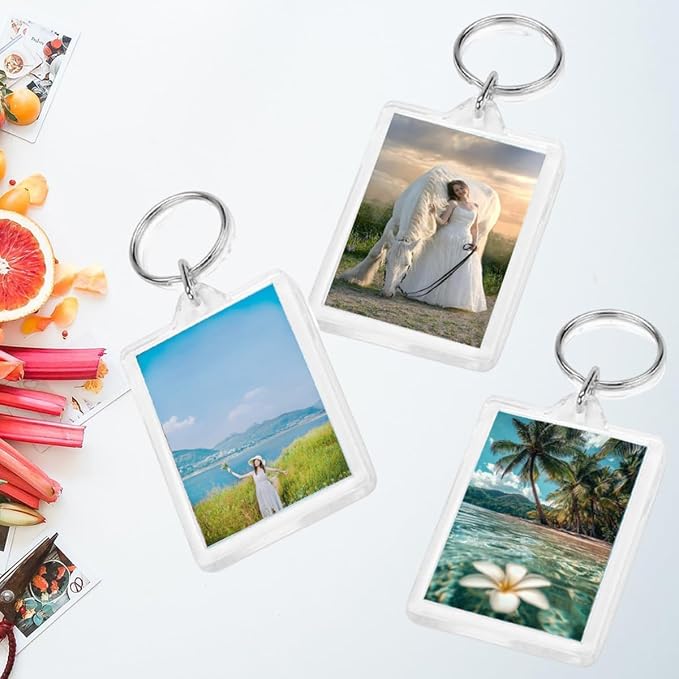 REDANHA 12pcs Acrylic Photo Frame Keychain Holder 2 x 3 In Picture Insert Blank