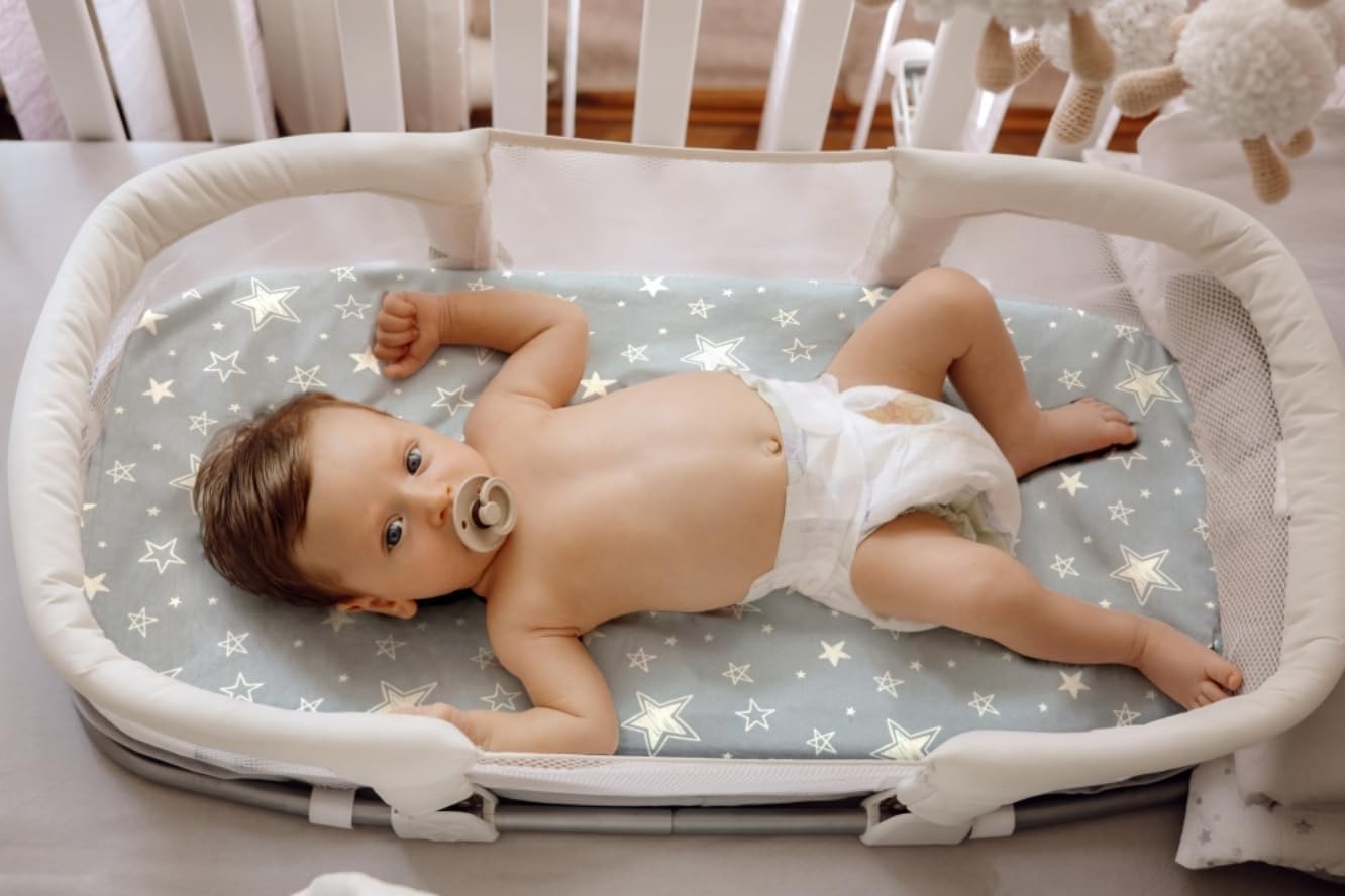 4 Pack Star and Moon Neutral Unisex Fitted Baby Sheets Set for Baby Boys or Girls (Bassinet Sheets)