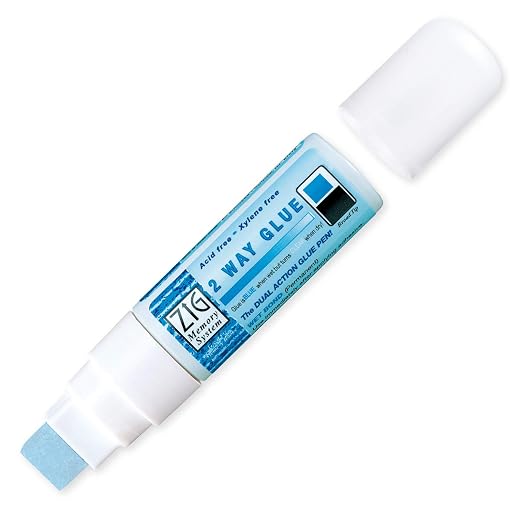 Kuretake Zig 2 Way Glue Stick Pen, Board Tip, 15mm Tip, AP-Certified, Made in