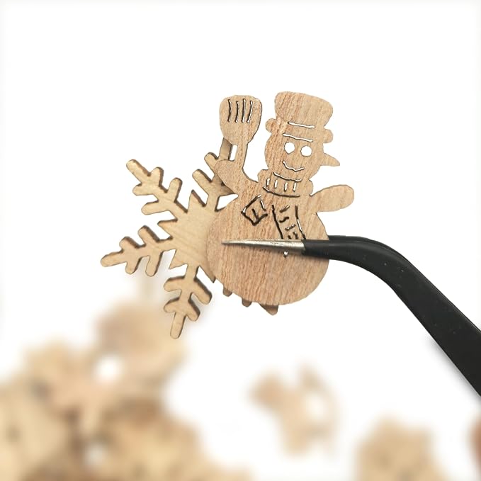 DIYOMR 200Pcs Hollow Wood Pieces Unfinished Wooden Vintage Embellishments