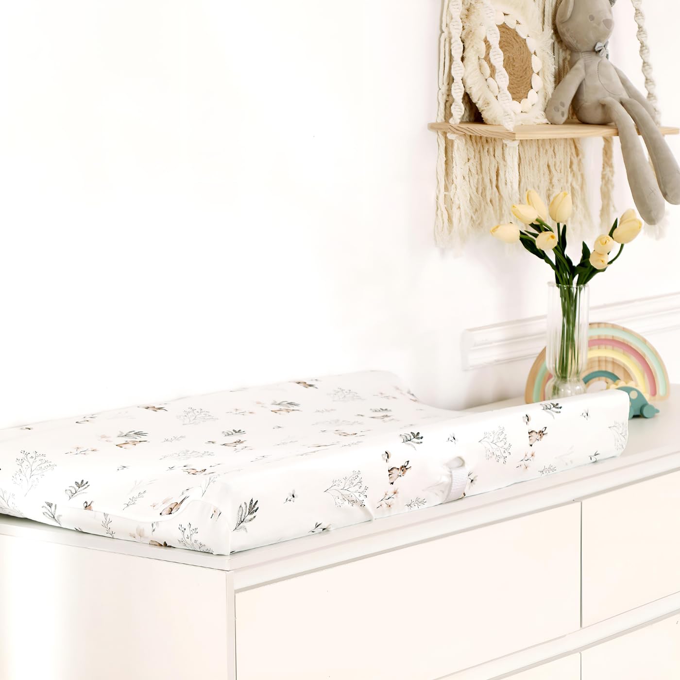 GRSSDER Stretch Ultra Soft Jersey Knit Changing Pad Cover Set 2 Pack, Change Table Pad Covers Fit 32"/34" x 16" Pads Safe and Snug, Pretty Pattern for Boys and Girls, Stylish Watercolor Rabbit Pattern