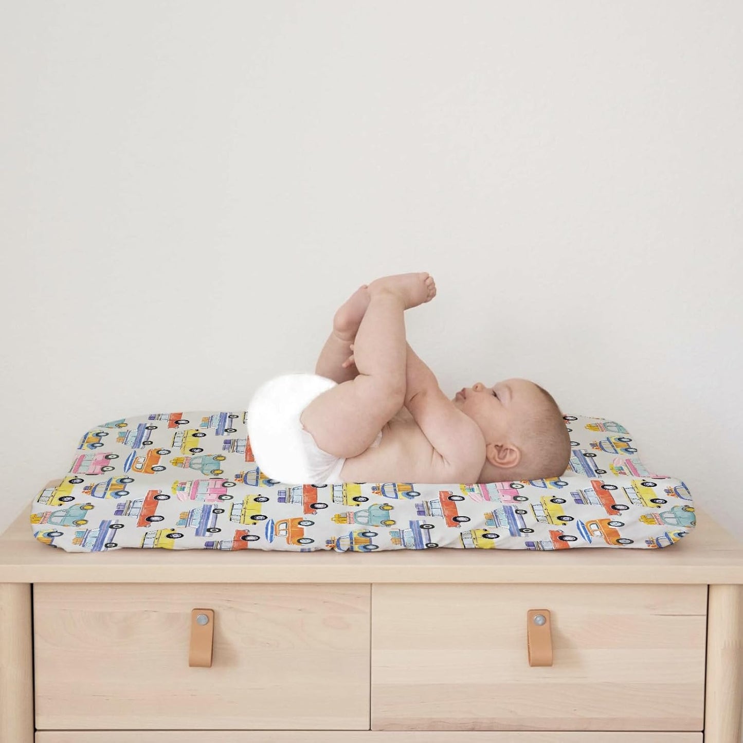 Colorful Classic Car Baby Changing Pad Covers Boy Girl 32''x16'' Retro Car Auto Vehicles Fitted Diaper Change Table Mats Vintage Car Vehicles Transportation Soft Breathable Cradle & Bassinet Sheets