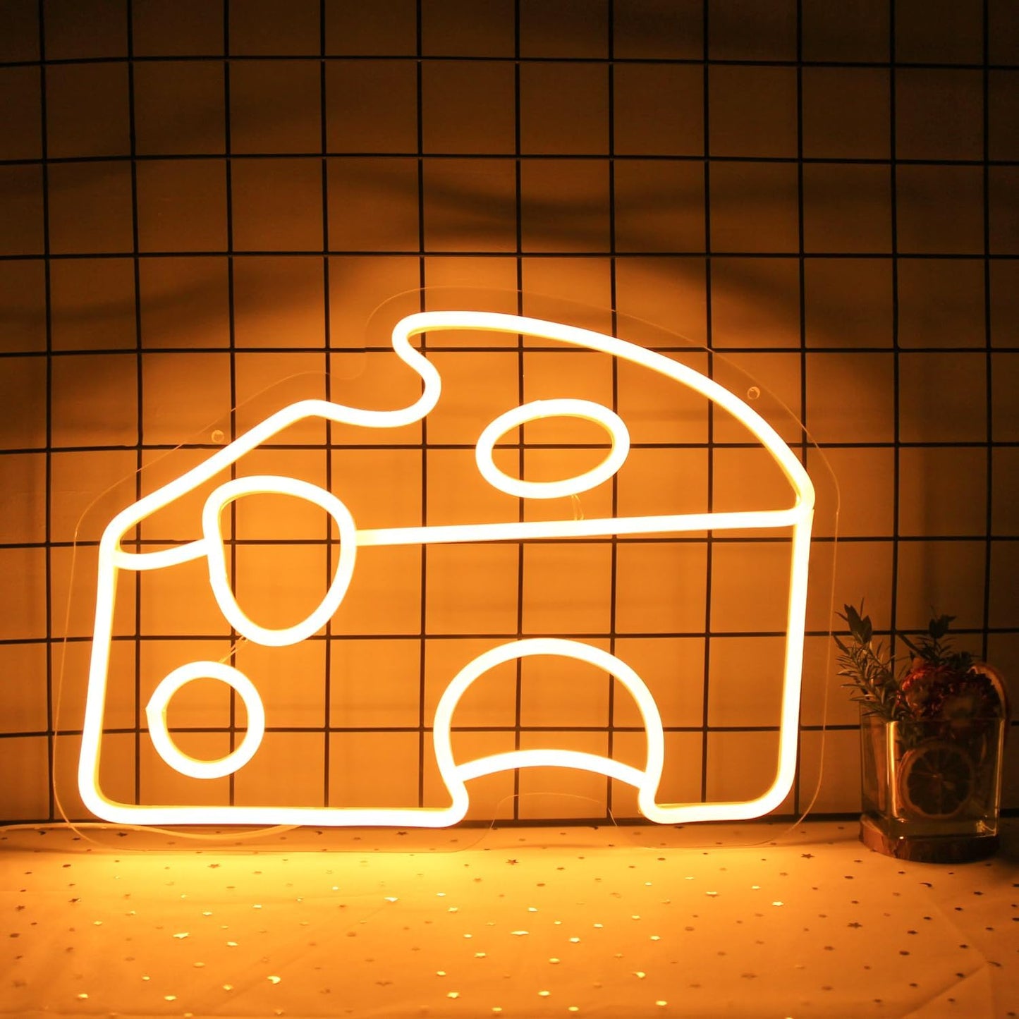 Golden Yellow Cheese Wedge Neon Light LED Sign for Wall Kitchen Decor Food Shape Light Up Sign for Bedroom Restaurant Dessert Shop Bakery Party Decor