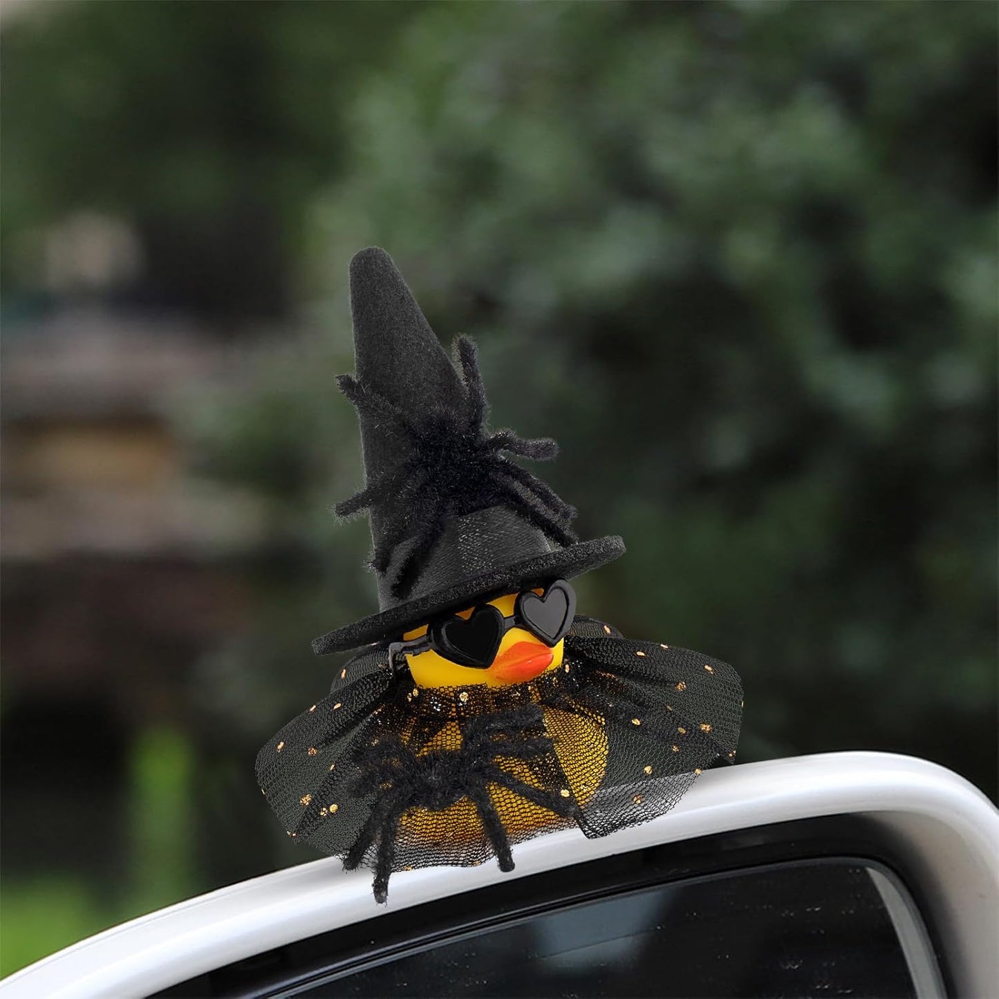 wonuu Car Dashboard Spider Witch Rubber Ducks for Halloween, Decorations Duck for Office Desk Ornament Accessories with Hat Glasses Skirt, for Halloween Party Gifts (Gold Point Skirt Black)