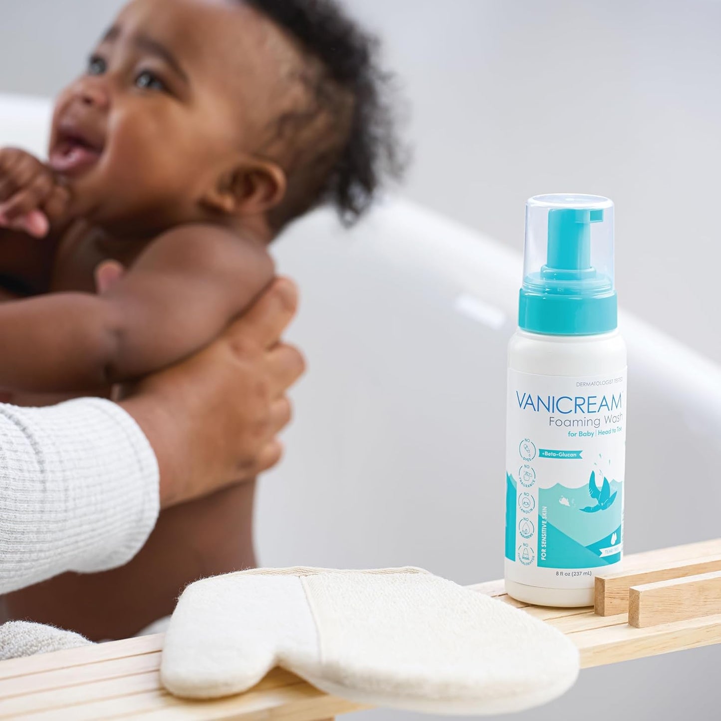 Vanicream Foaming Wash for Baby, 8 Oz, Gentle Cleanse and Moisture, Tear-Free Baby Shampoo and Body Wash with Beta-Glucan, Formulated without Common Irritants for Sensitive Skin, All Ages