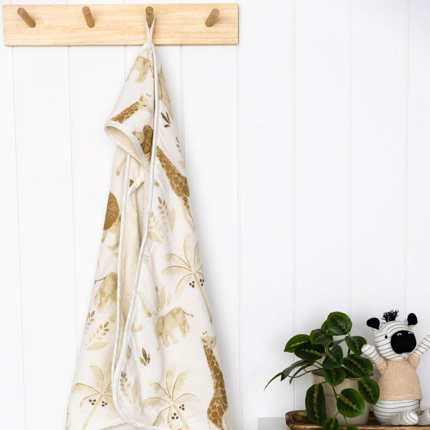 Crane Hooded Towel - 100% Cotton Terry Cloth Hooded Towels, Safari Animal Pattern, 30" x 30", Perfect for Babies' Bath, Pool, Beach & Travel