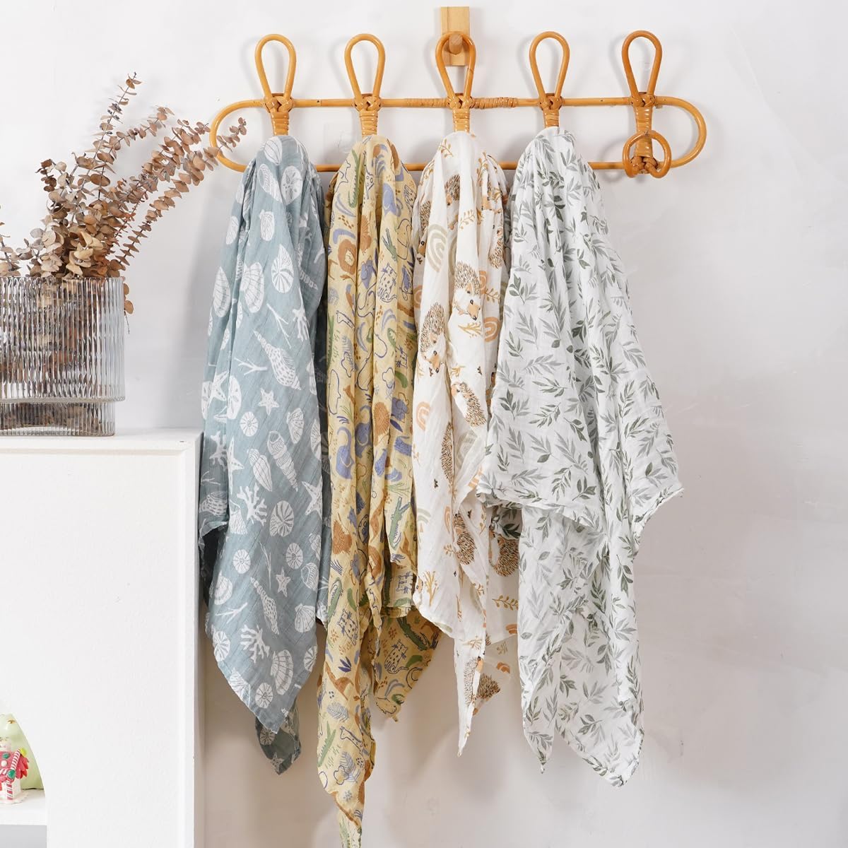 4 Set Muslin Swaddle Blankets for Newborn Baby Boys, Girls,Receiving Blankets-Cute Soft Print Baby Towel Wrap 120x110cm Baby (Animal)