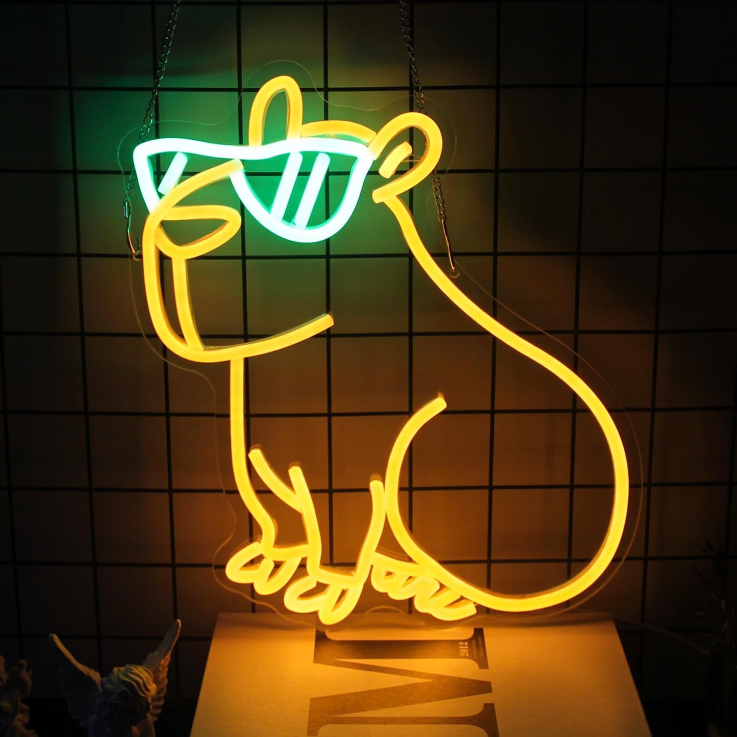 Cool Capybara Neon Sign Cute Animal with Glasses Yellow Green LED Signs for Wall Cartoon Neon Lights for Bedroom Capybara Neon Night Light for Children's Room Party Decor Birthday Gifts