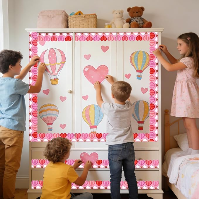 69 Ft Valentine’s Day Heart Hot Air Balloon Bulletin Board Border Love is in