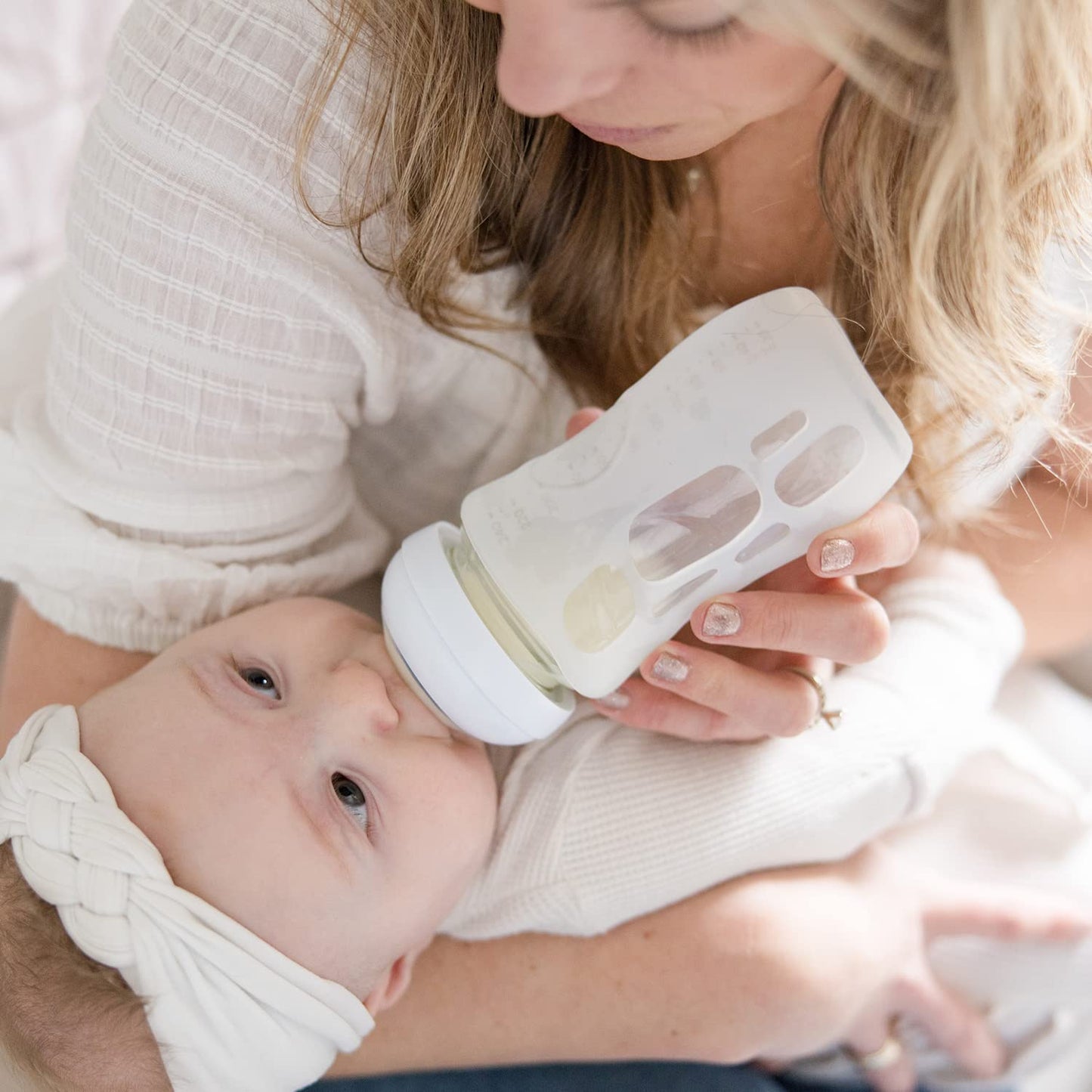 Olababy Silicone Sleeve for Avent Natural Glass Baby Bottles (4 oz, Translucent)
