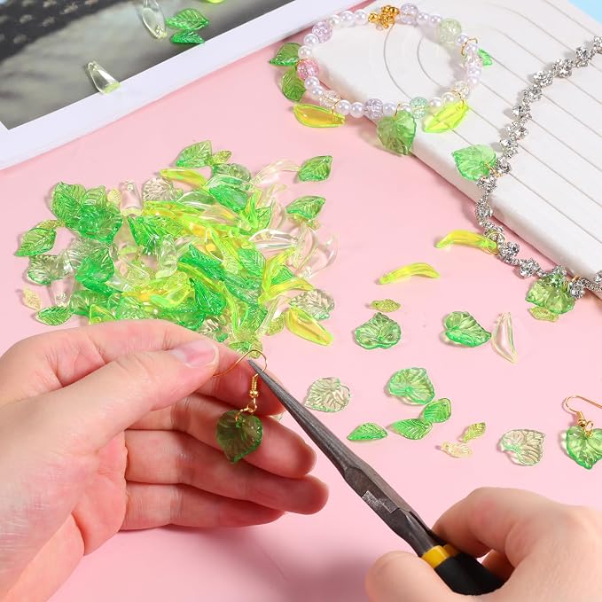 320 PCS Green Leaf Beads for Jewelry Making, Acrylic Green Leaf Charms