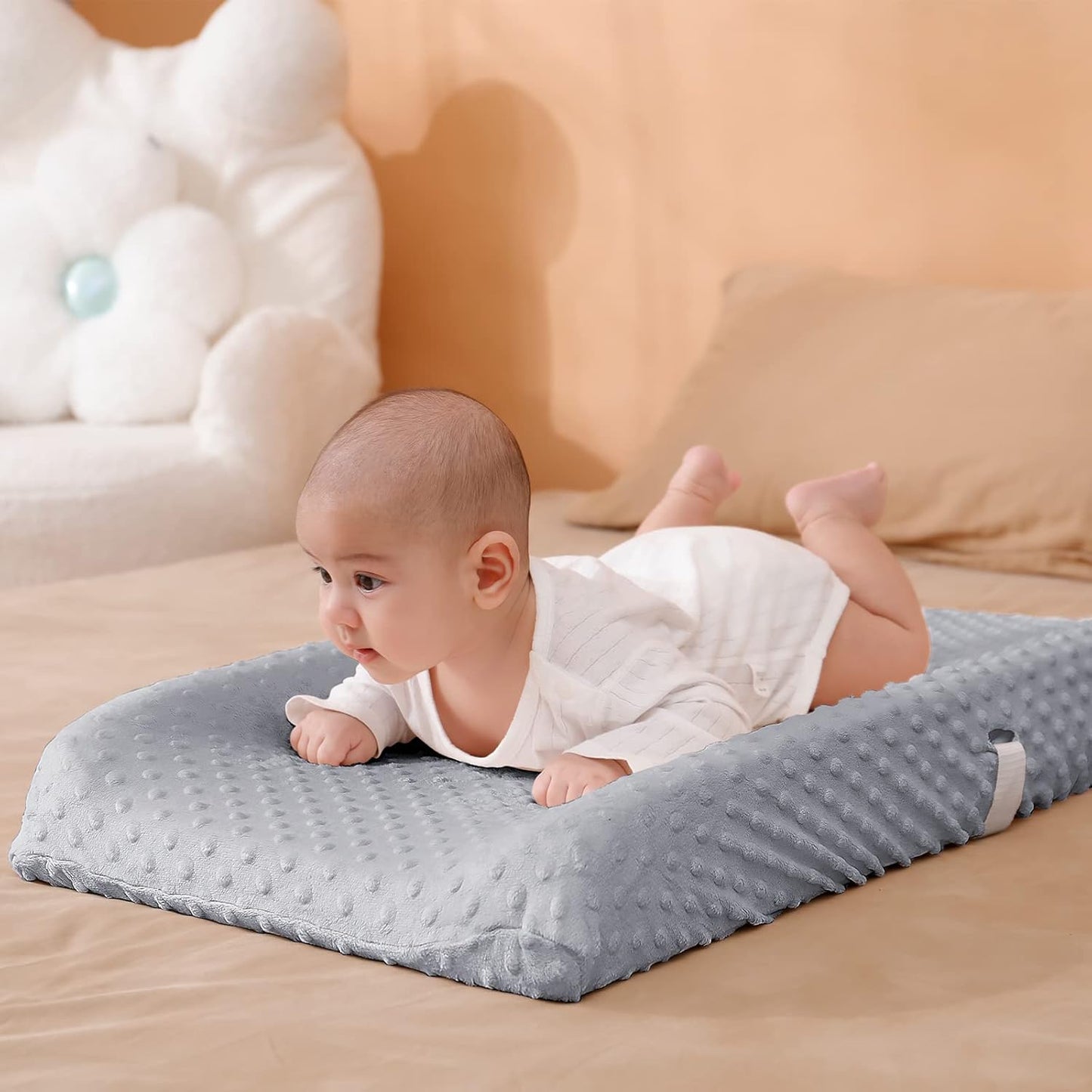 Solid Changing Table Pad Cover Cradle Sheet, Fits 32"/34''x16" Contoured Diaper Changing Pad, Ultra Soft Cozy Minky Dots Plush Changing Table Covers, Breathable Wipeable Removable (Grey)