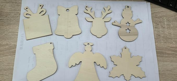28Pcs Unfinished Paintable Blank Wooden Christmas Festival Decoration Ornaments