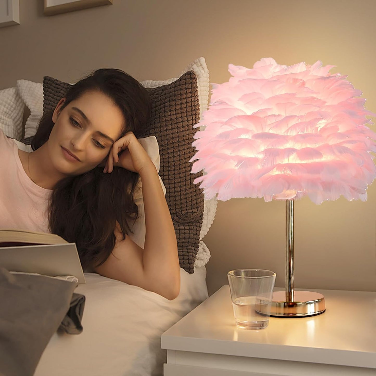 ZYLEIESENBAO Pink Feather Lamp Cute Romantic Goose Feather Table Lamp Furry Nightstand Light with Gold Base Bedside Lamp for Girl Bedroom Wedding Living Room Hotel Decorative