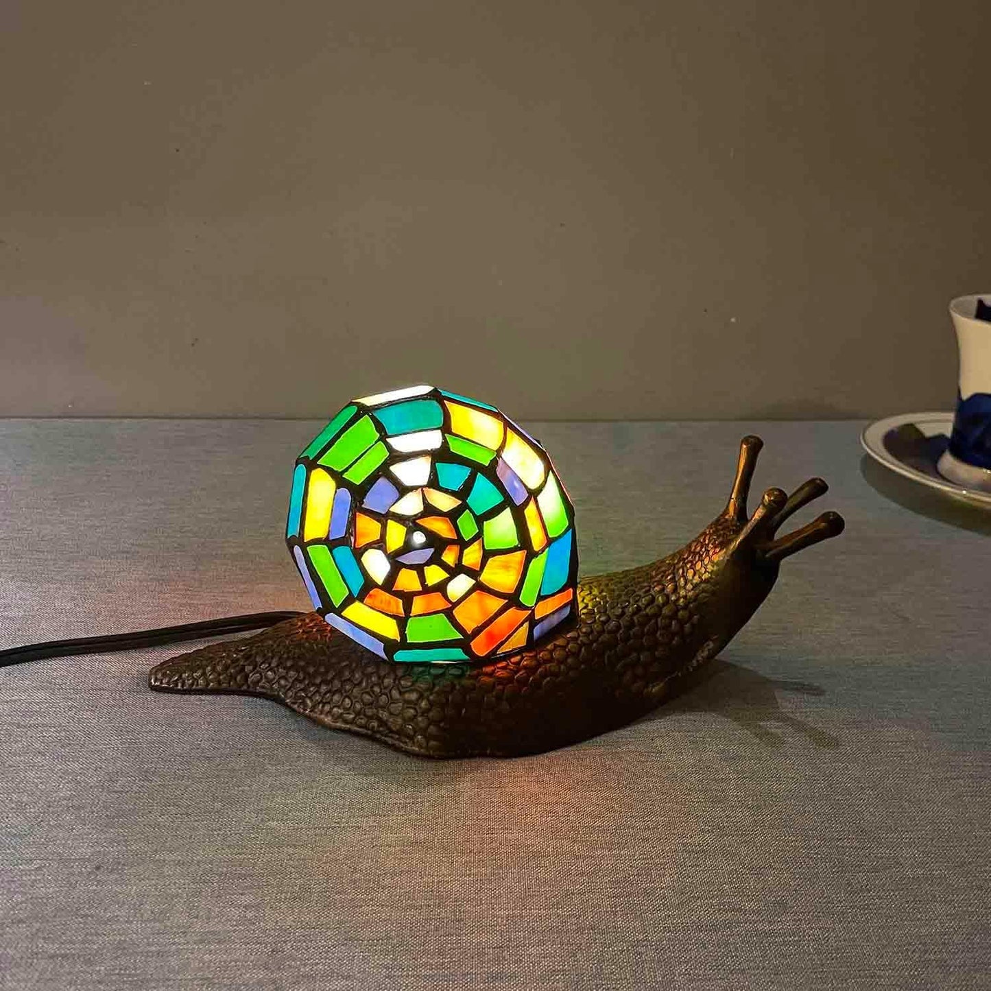 Bieye L13003 Land Snail Tiffany Style Stained Glass Accent Table Lamp for Home Decoration (Multicolor, 10" D x 5" W x 5" H)