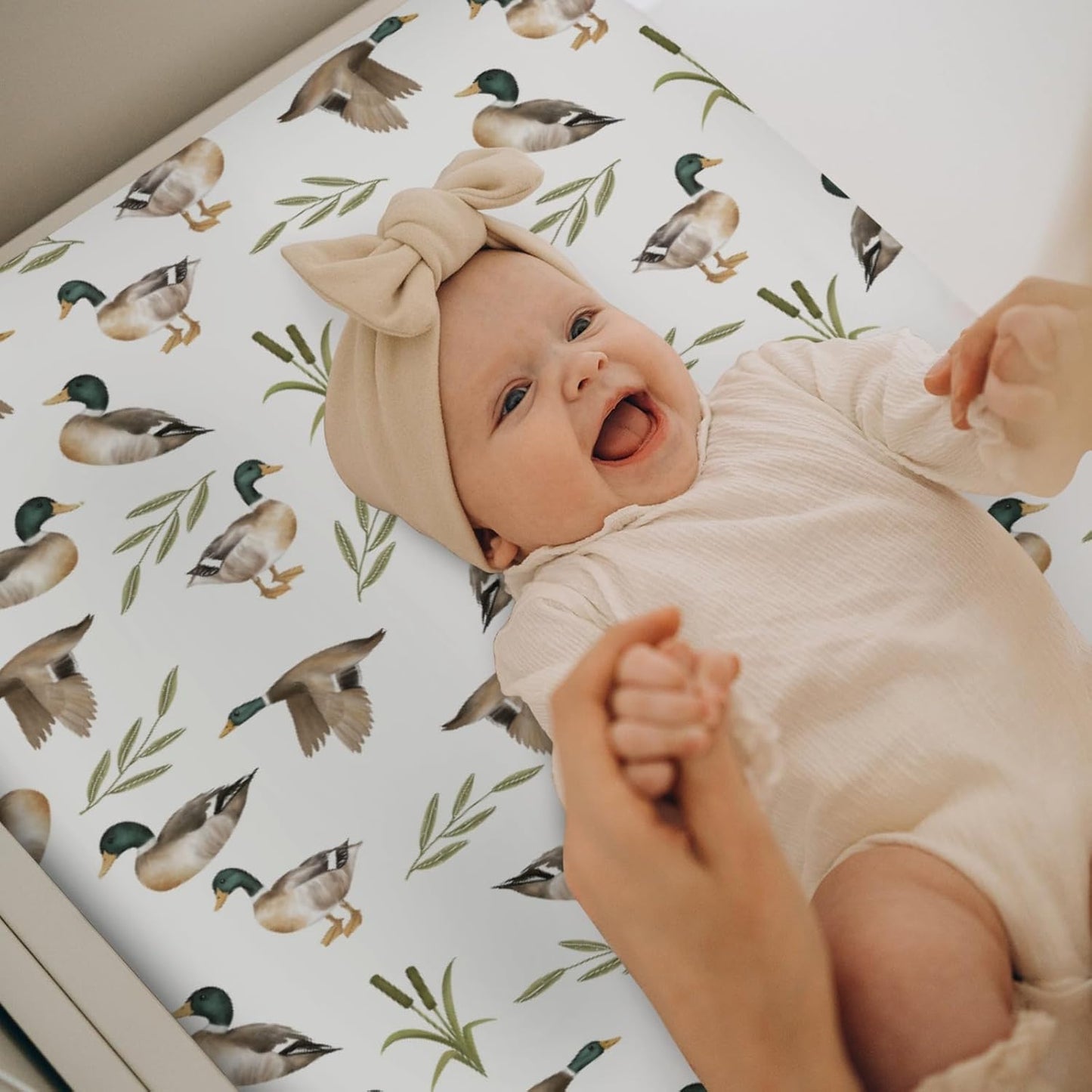 Mallard Duck Hunting Changing Pad Covers for Baby Girl Boy Wild Ducks Leaves Fitted Change Table Cover Mats Hunting Animals Soft Diaper Changing Table Sheets 32''×16''