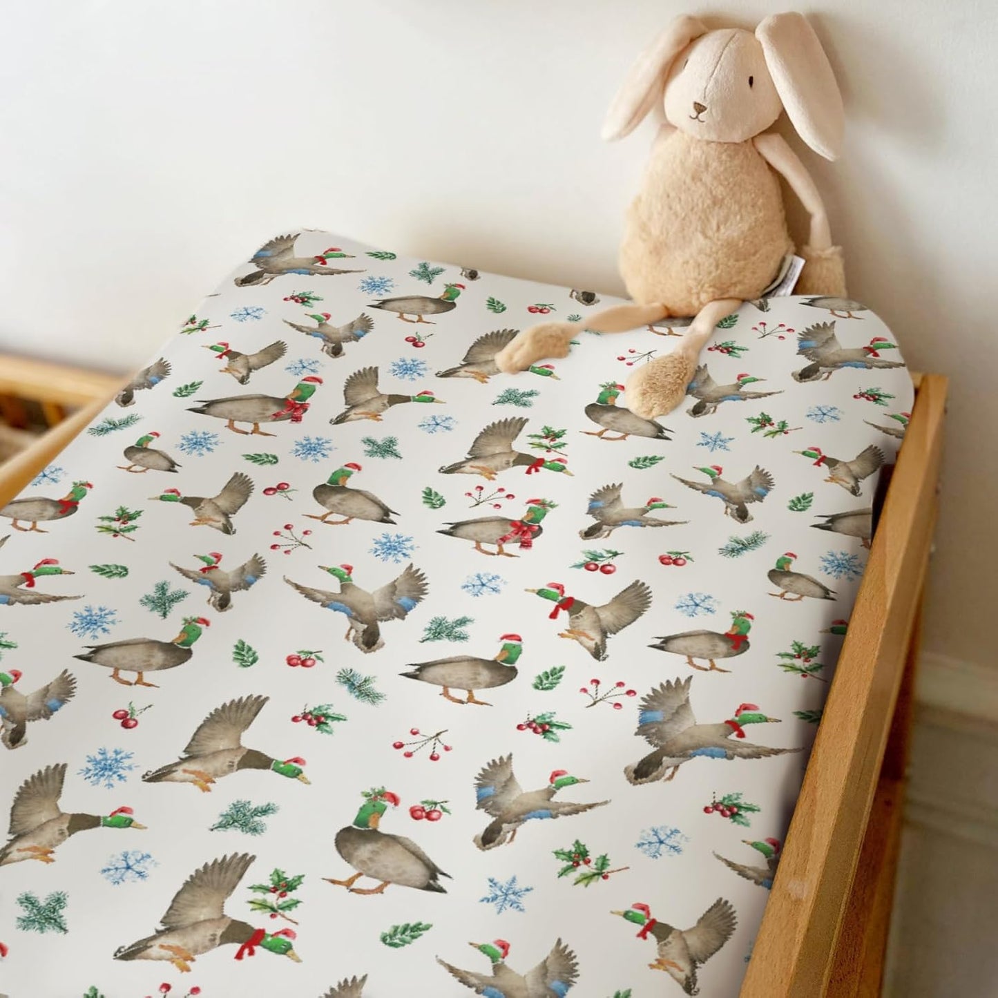 Christmas Mallard Ducks Changing Pad Covers for Baby Girl Boy Winter Green Ducks Fir Leaves Snowflakes Fitted Change Table Cover Mats Hunting Ducks Soft Diaper Changing Table Sheets 32''×16''