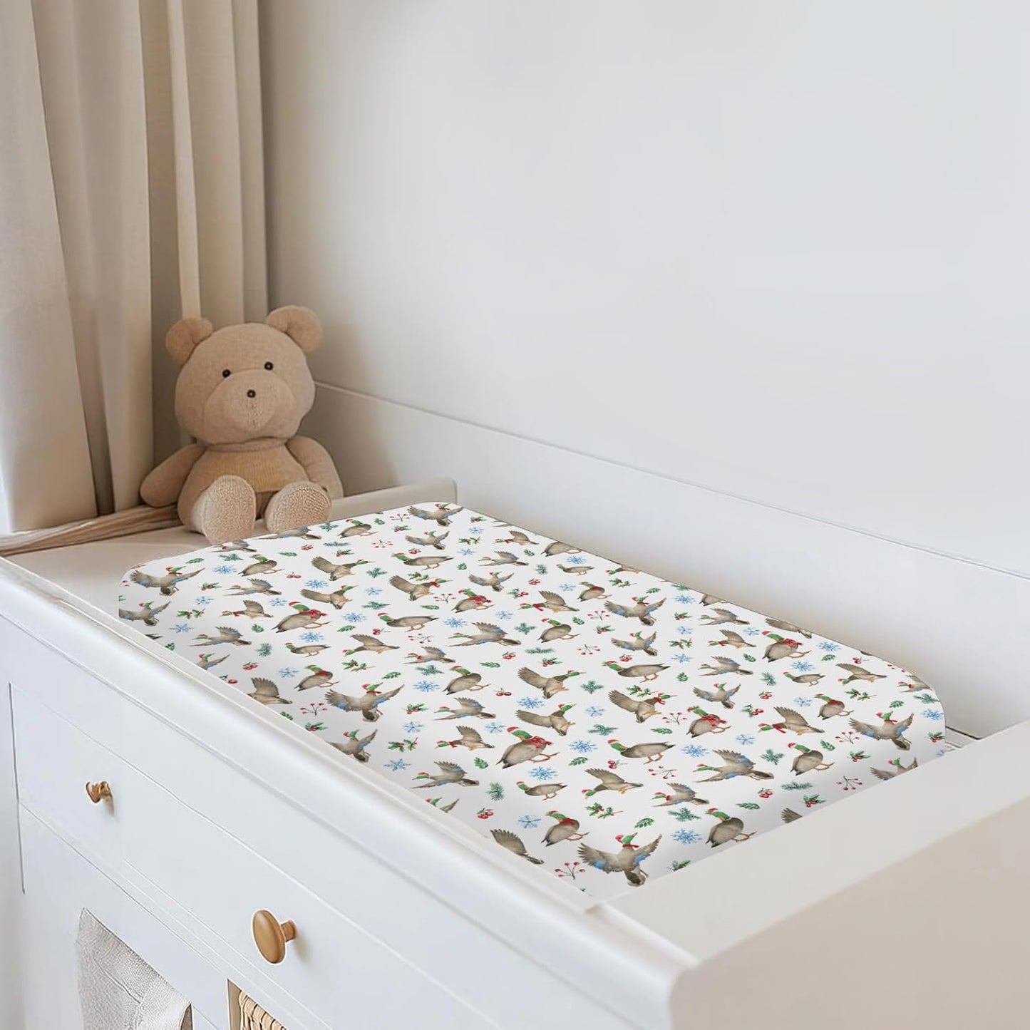 Christmas Mallard Ducks Changing Pad Covers for Baby Girl Boy Winter Green Ducks Fir Leaves Snowflakes Fitted Change Table Cover Mats Hunting Ducks Soft Diaper Changing Table Sheets 32''×16''