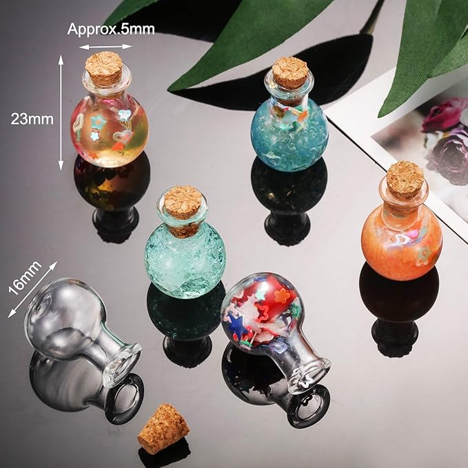 Gejoy 30 Pieces 0.9 x 0.6 Inches Mini Glass Bottles Clear Drifting Small