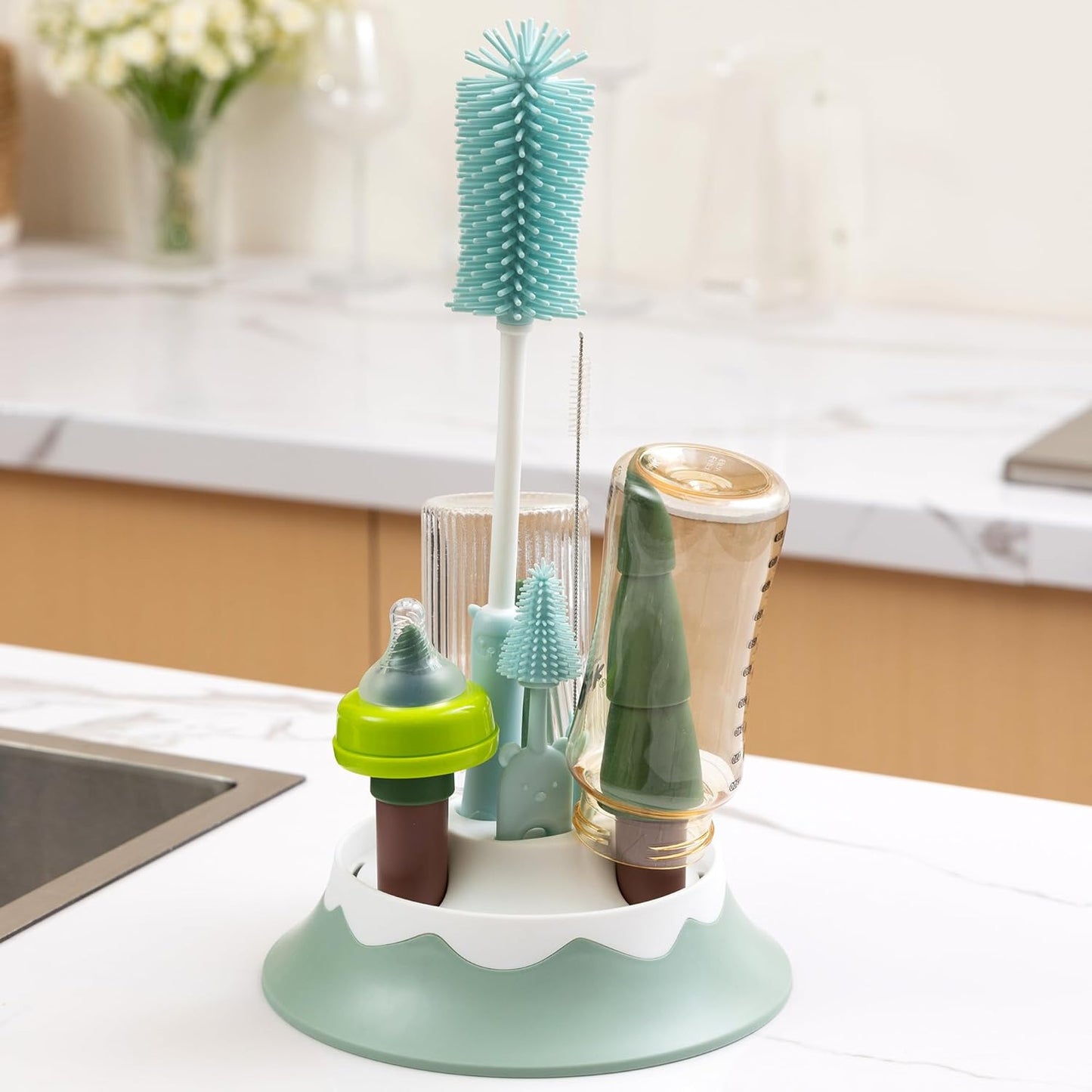 Chemimoso Baby Bottle Drying Rack and Cleaning Set, with Straight Silicone Baby Bottle Brush, Pacifier Brush, Straw Brush, Cup Lid Cleaning Brush, 2025 Xmas Holiday Surprise Gift for Newmom, Z Blue