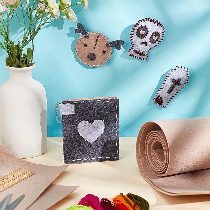 BENECREAT 9.8ft x 15.75" Khaki Felt Fabric, Jewelry Box Felt Lining, DIY Photo