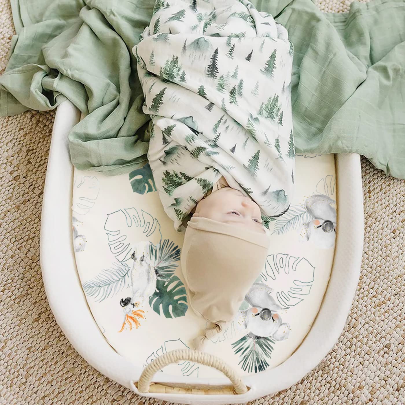 GRSSDER Stretch Ultra Soft Fitted Bassinet Sheets 3 Pack, Universal Fit for Bassinets Baby Cradle Moses Basket Oval Rectangle Mattress Safe and Snug, Stylish Watercolor Animals for Baby, Mint Green