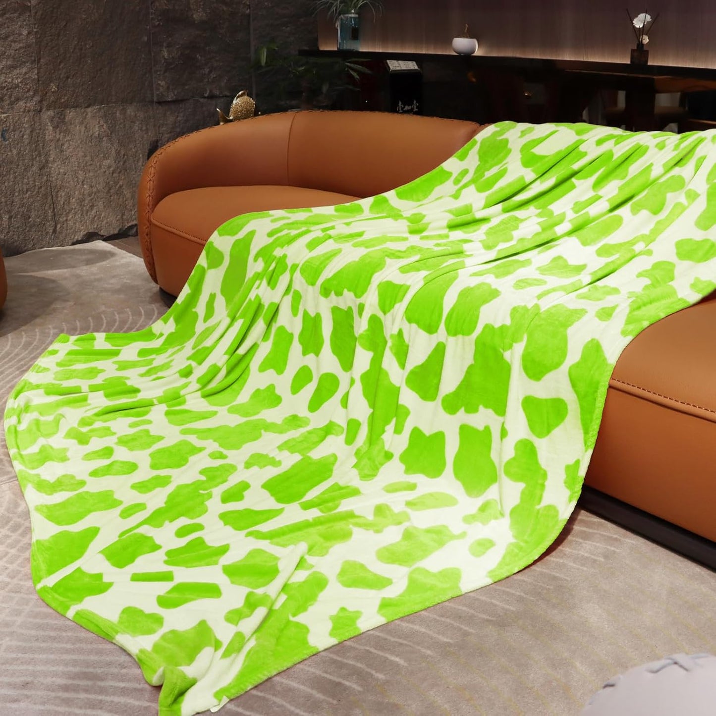 Queen Size Fleece Blanket Lime Green 90"x90" - Extra Large Lightweight Soft Warm Fuzzy Throw for Bed, Couch, Home Decor