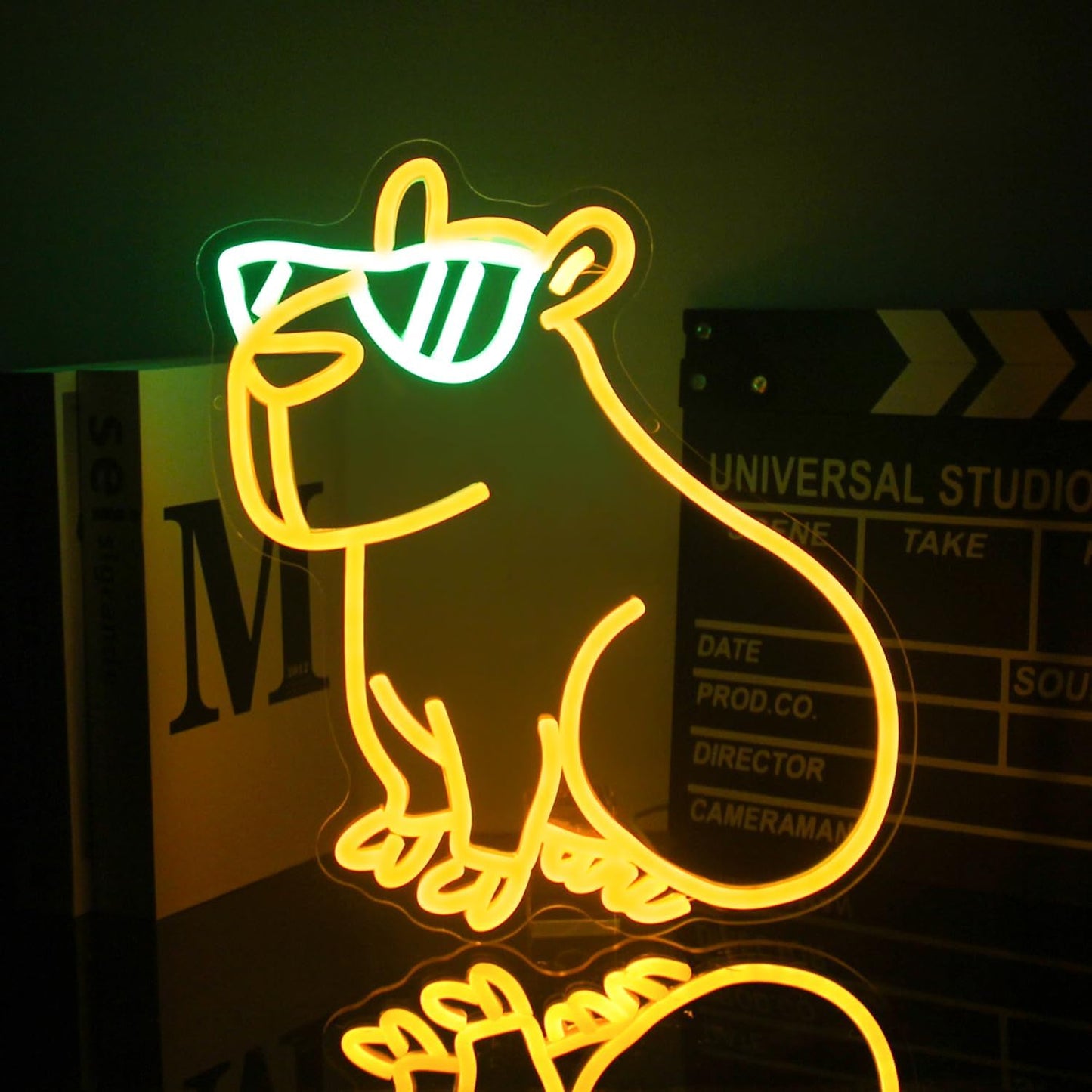 Cool Capybara Neon Sign Cute Animal with Glasses Yellow Green LED Signs for Wall Cartoon Neon Lights for Bedroom Capybara Neon Night Light for Children's Room Party Decor Birthday Gifts