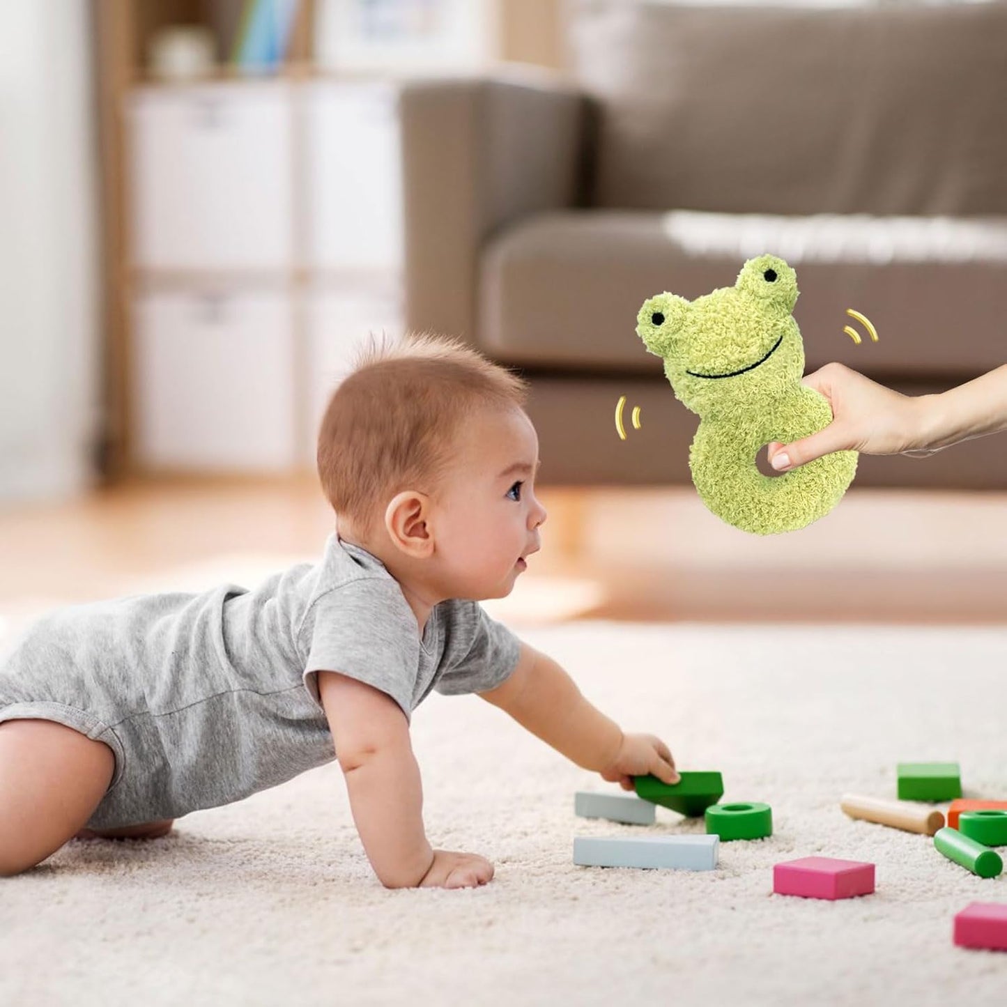 Baby Frog Soft Rattle Toy, Plush Frog Infant Shaker Rattle Easy-Grasp Stuffed Animal Toy, Gifts for Newborns Babies Toddlers Boys Girls, Green, 6 Inches