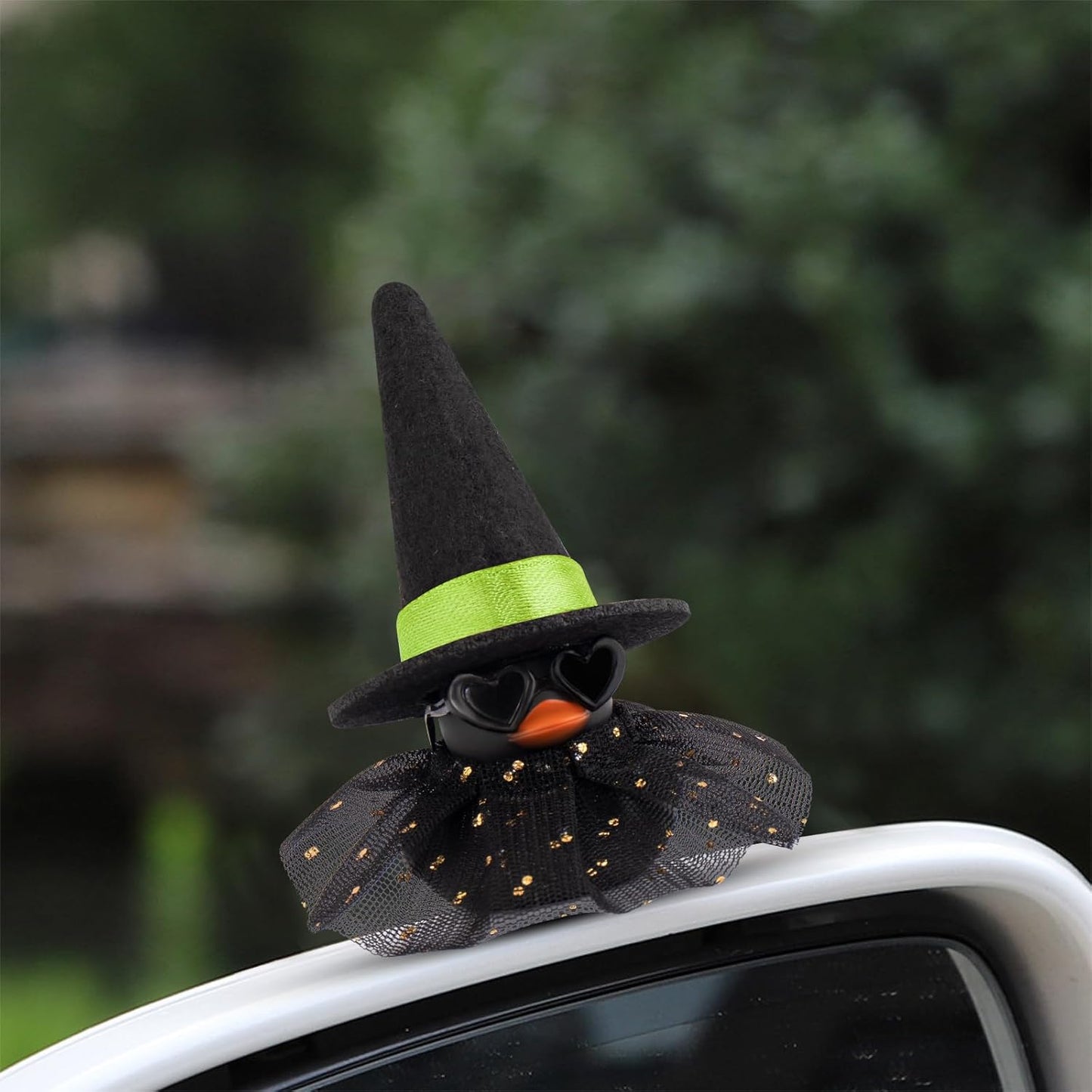 wonuu Car Dashboard Witch Black Rubber Ducks for Halloween, Decorations Duck for Office Desk Ornament Accessories with Hat Glasses Skirt, Green